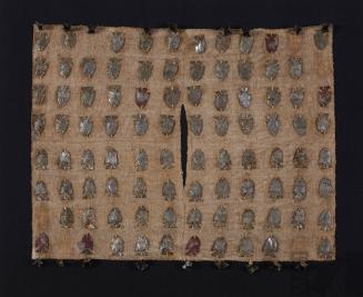 Unku monócromo con aplicaciones en forma de peces