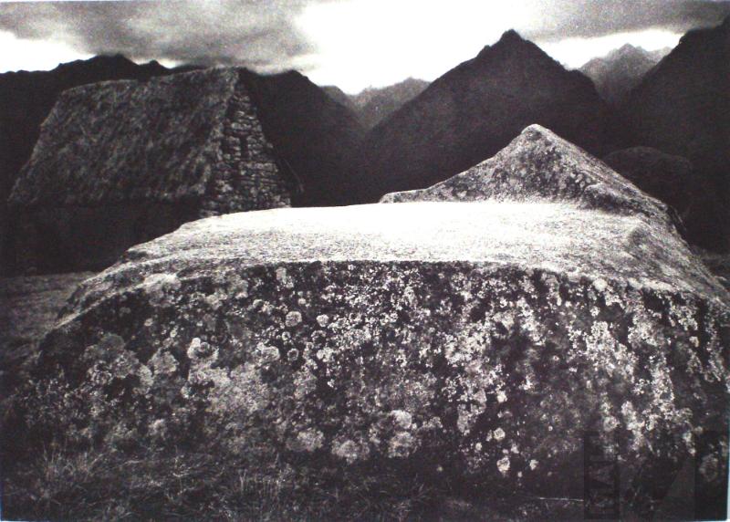 Funerary Rock. Serie Machu Picchu Suite