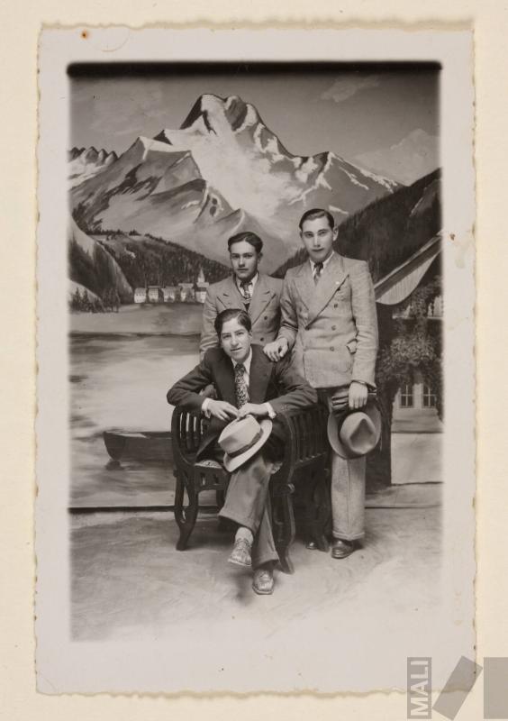 Retrato de tres hombres