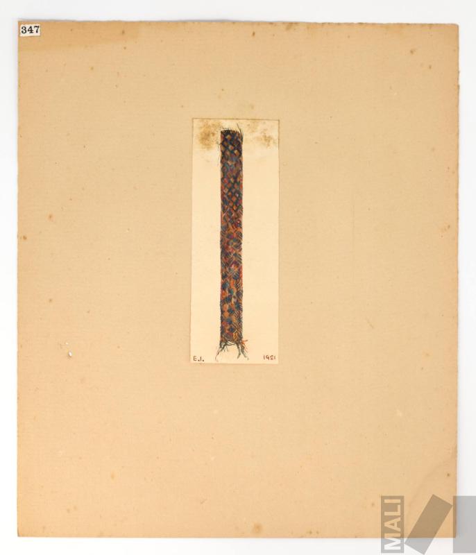 Estudio de fragmento textil prehispánico