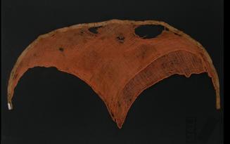 Taparrabo en tela llana con diseños en tapiz  de serpientes bicéfalas estilizadas