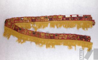 Fragmento de banda polícroma con diseños fitomorfos y zoomorfos