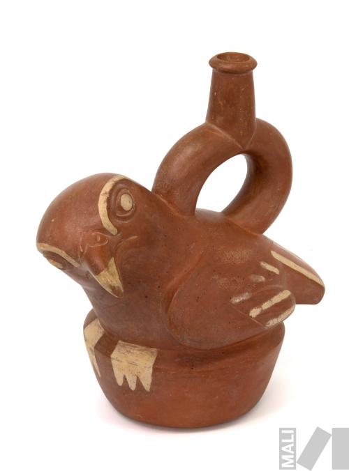 Botella con representación de ave
