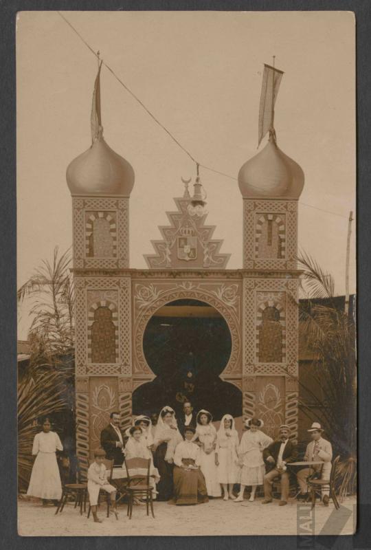 Vista de pabellón ferial árabe, Iquitos