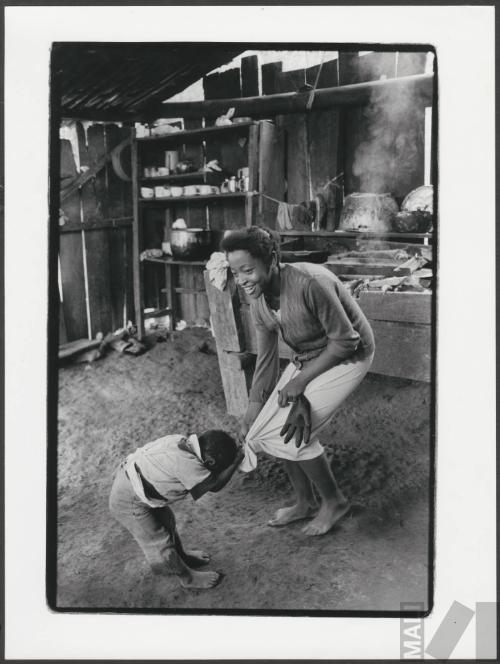 Susana y el "abuelo", valle del Mira
