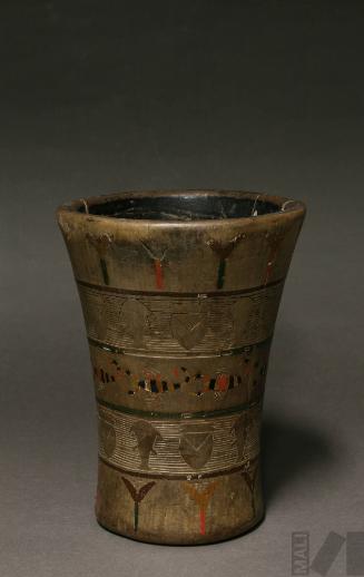 Quero con motivo de escorpiones