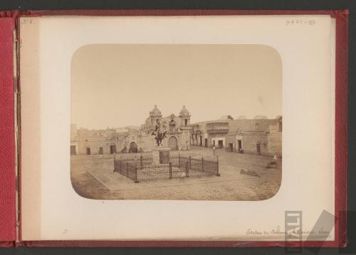 Estatua de Bolivar y la Caridad, Lima