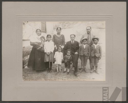 Retrato de grupo familiar