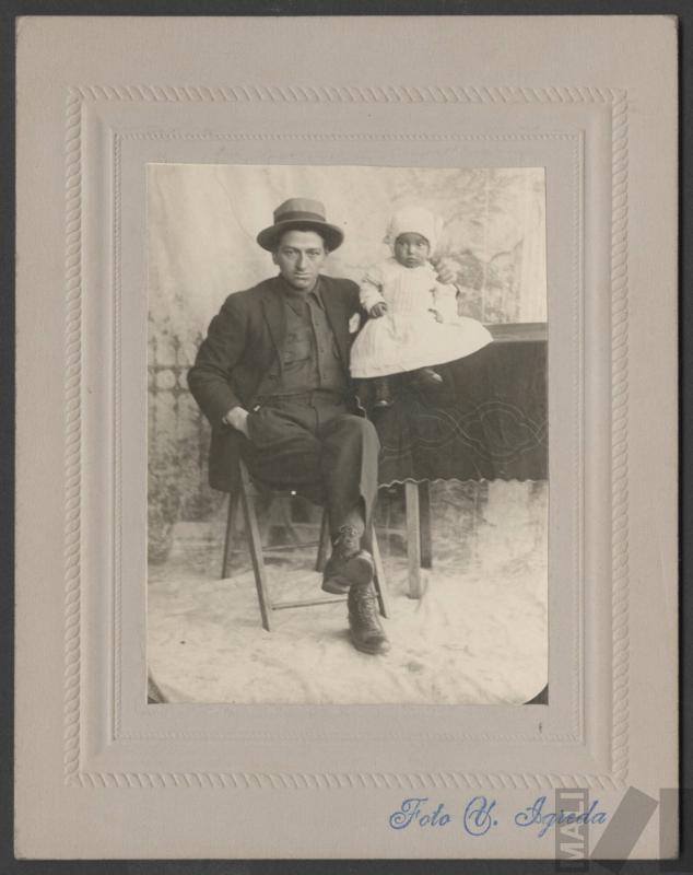 Retrato de padre con niño
