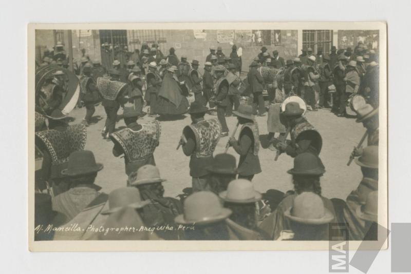 Grupo de danzantes, Puno