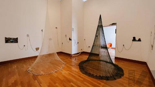 Autorreconstrucción pendiente: rehaciendo el nudo (P’urhépequéchua)