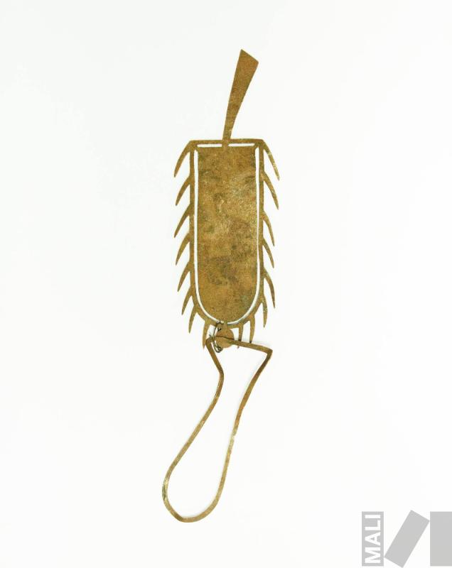 Prototipo para diseño de joyería que representa a un personaje zoomorfo con pieza adherida