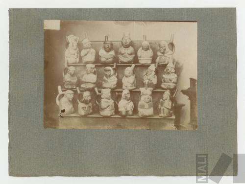 Cerámicas moche de la colección Nicolás Sáenz