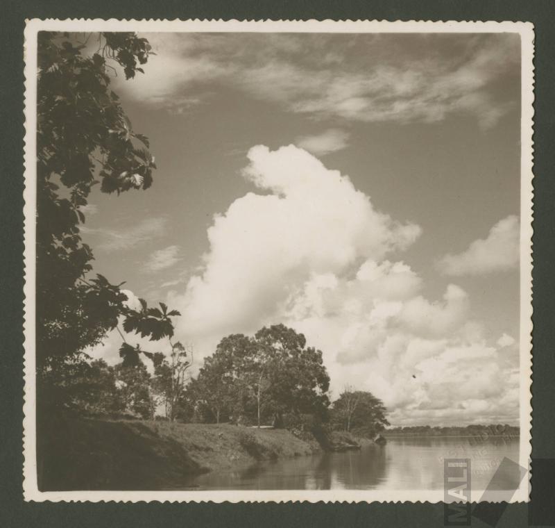 Orillas del Amazonas a inmediaciones de Nanay, Iquitos