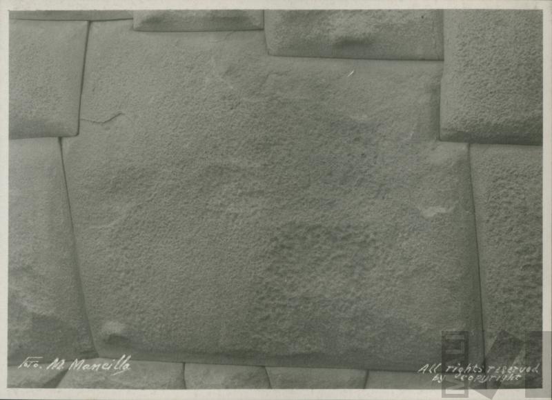 Mampostería seca inca (sin uso de mortero). Piedra de 12 ángulos