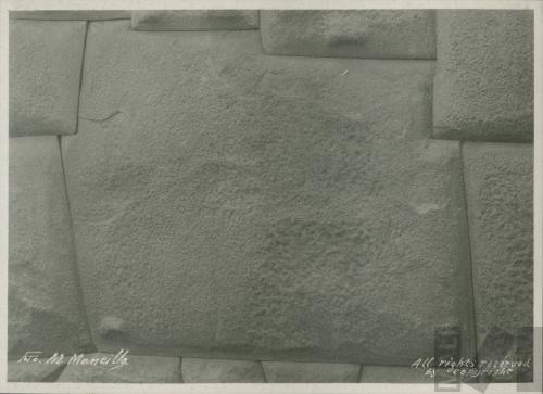 Mampostería seca inca (sin uso de mortero). Piedra de 12 ángulos