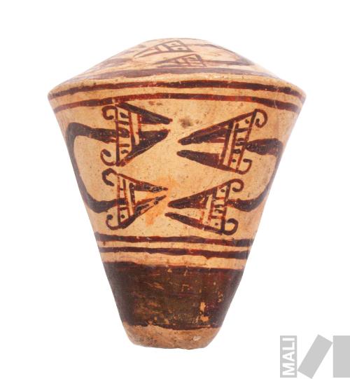 Calero con diseño de serpientes bicéfalas